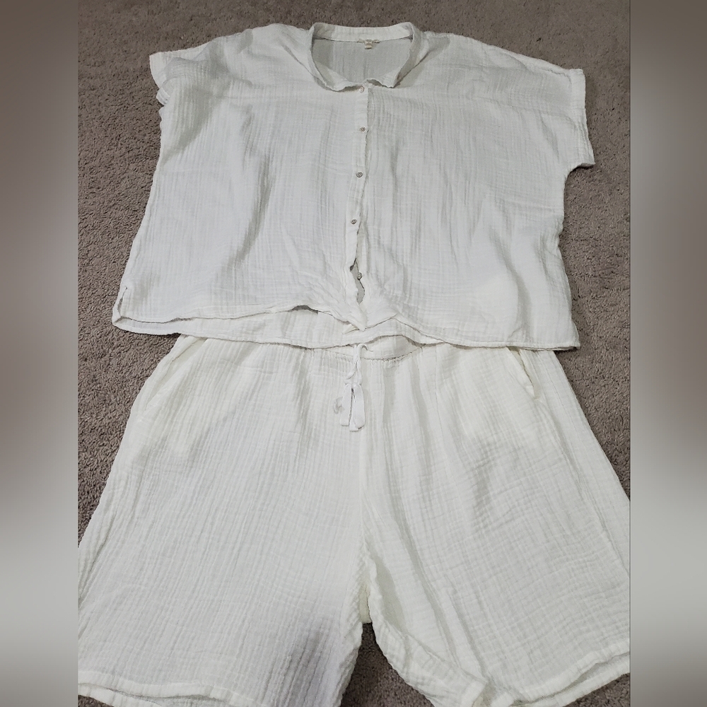 Eileen Fisher White Organic Cotton Textured Top and Shorts Plus Size Set